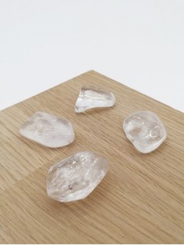 pierre roulée cristal de roche