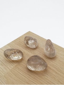 pierre roulée cristal de roche fumé