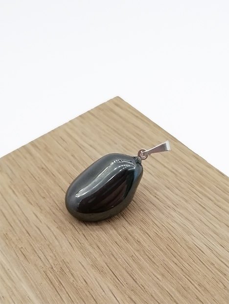 PENDENTIF HÉMATITE