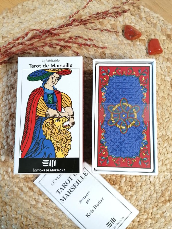 VÉRITABLE TAROT DE MARSEILLE